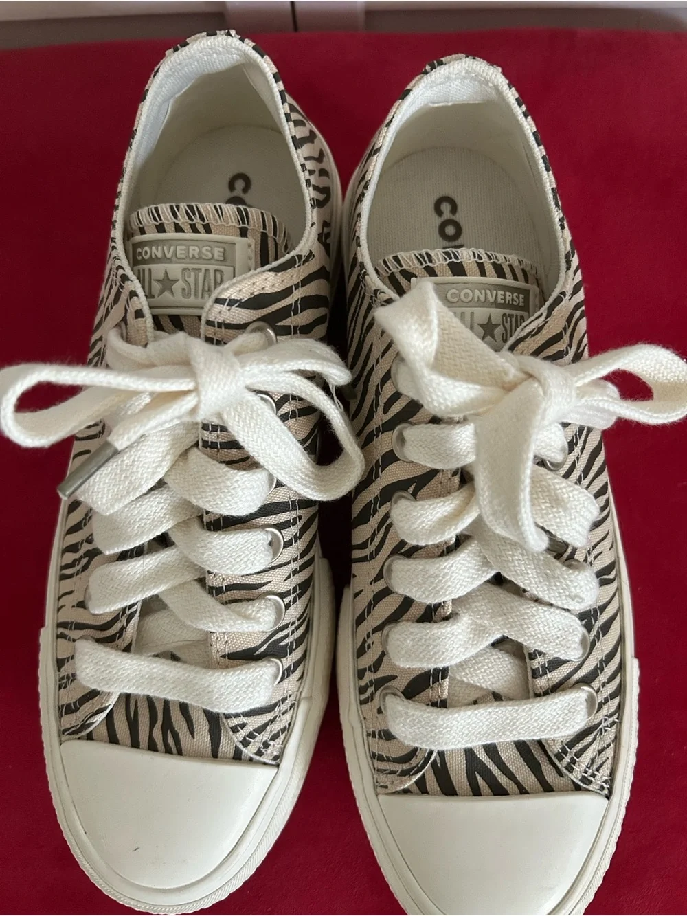Converse Women’s Chuck Taylor Zebra Print Low Top Sneakers - Cream/Black-7